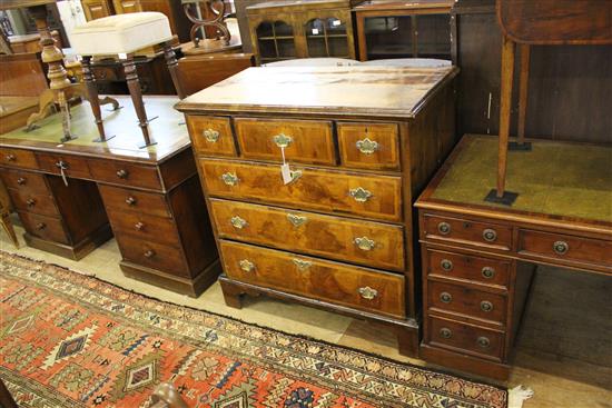 Mid 18th century walnut and pine chest of drawers(-)